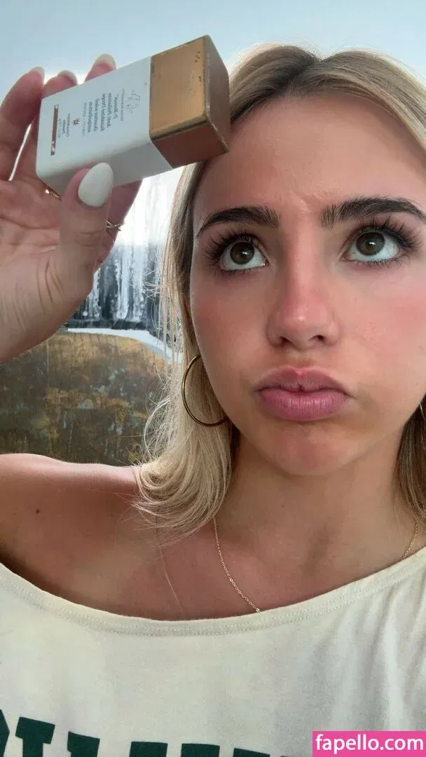 Hippicam Onlyfans Photo Gallery 