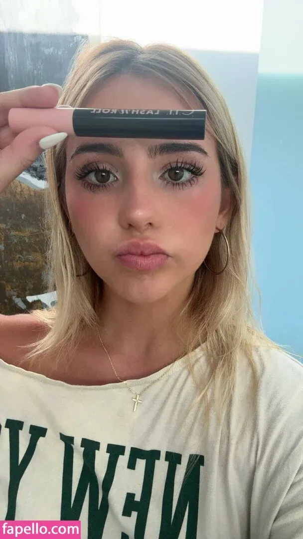 Hippicam Onlyfans Photo Gallery 