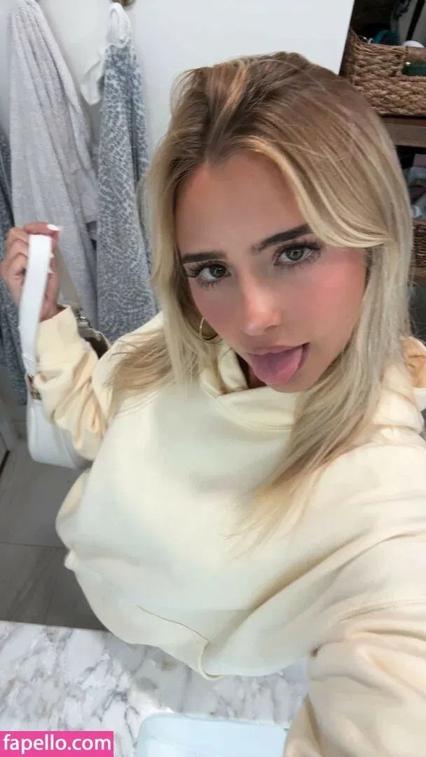 Hippicam Onlyfans Photo Gallery 