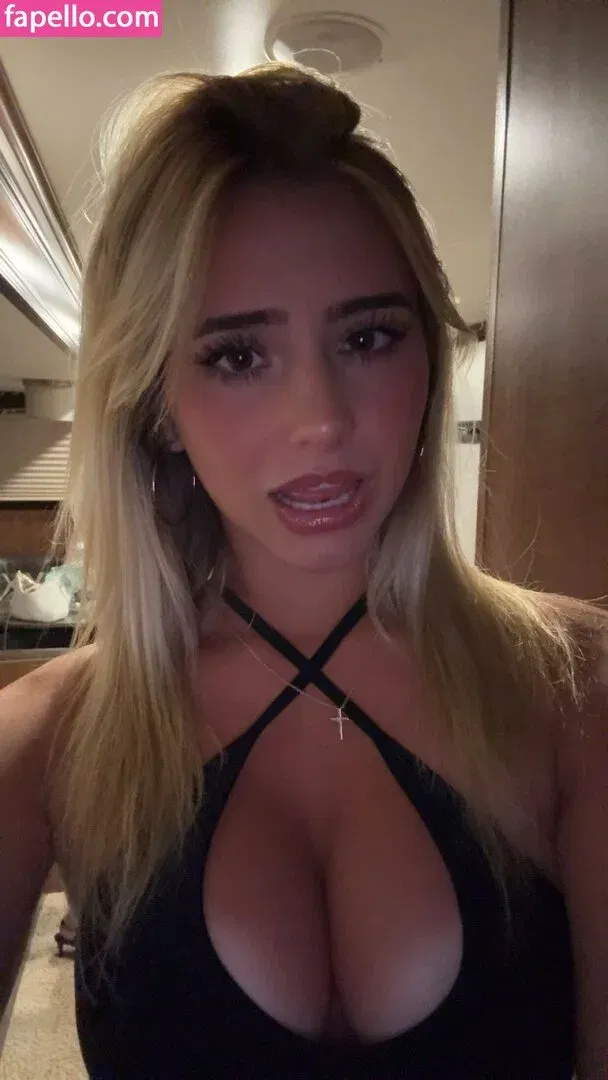 Hippicam Onlyfans Photo Gallery 