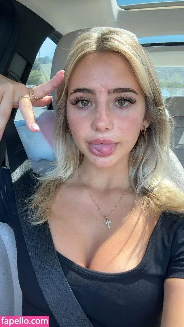 Hippicam Onlyfans Photo Gallery 