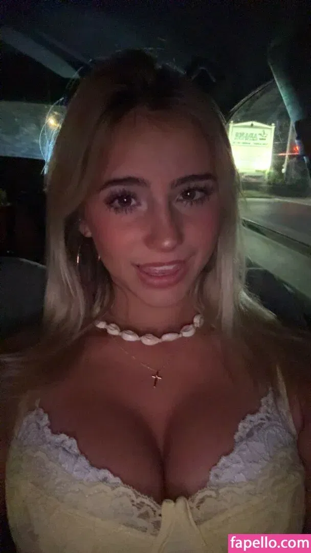 Hippicam Onlyfans Photo Gallery 