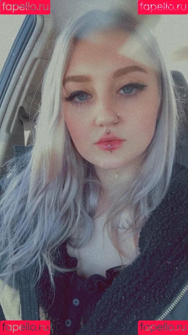 alyxxxgoth Onlyfans Photo Gallery 