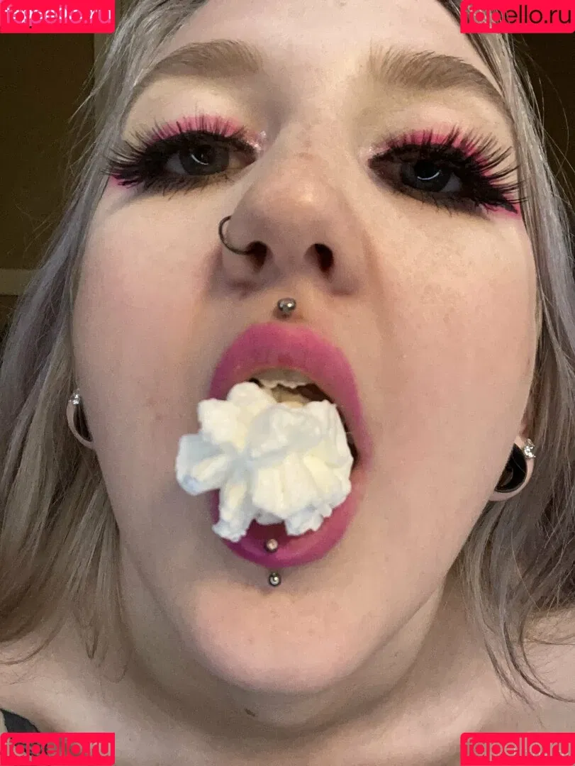 alyxxxgoth Onlyfans Photo Gallery 