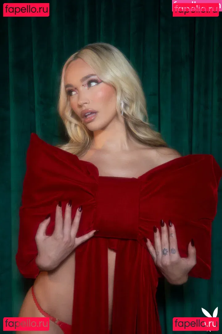 Rara Knupps Onlyfans Photo Gallery 