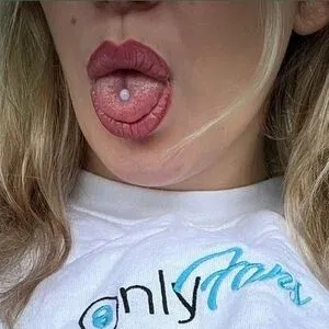 Laura Love Onlyfans Photo Gallery 