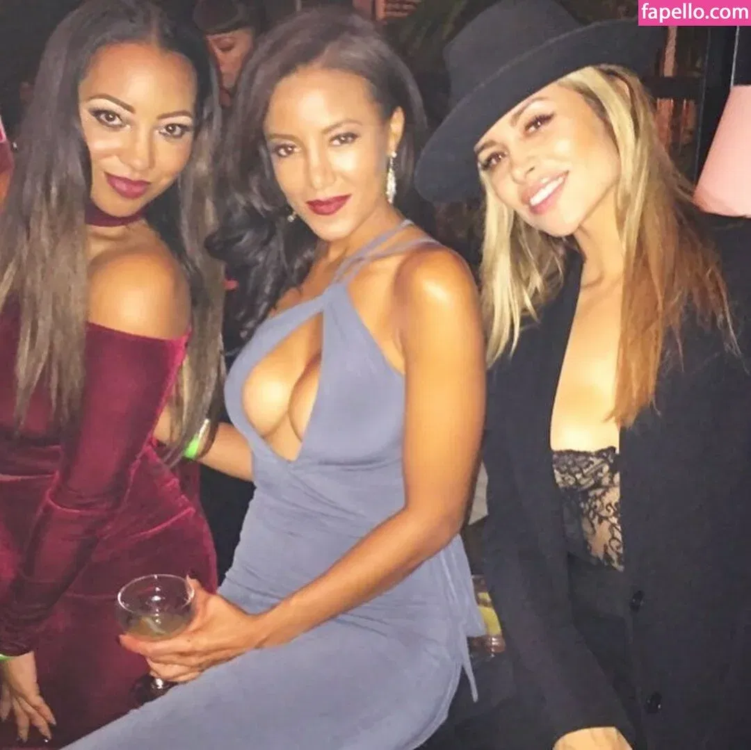 Heather Hemmens Onlyfans Photo Gallery 