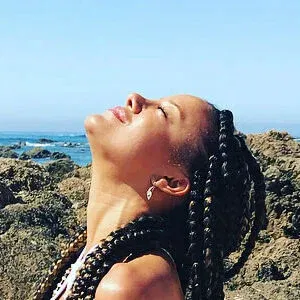 Heather Hemmens Onlyfans Photo Gallery 