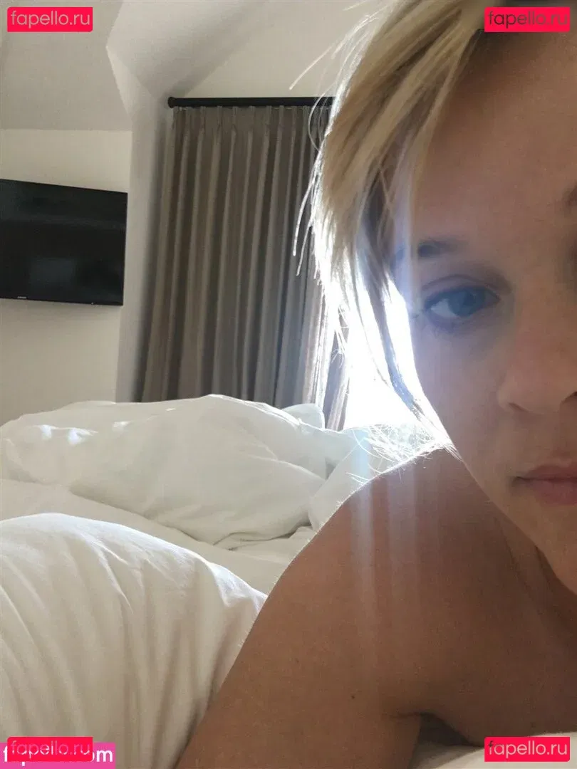 Reese Witherspoon Onlyfans Photo Gallery 