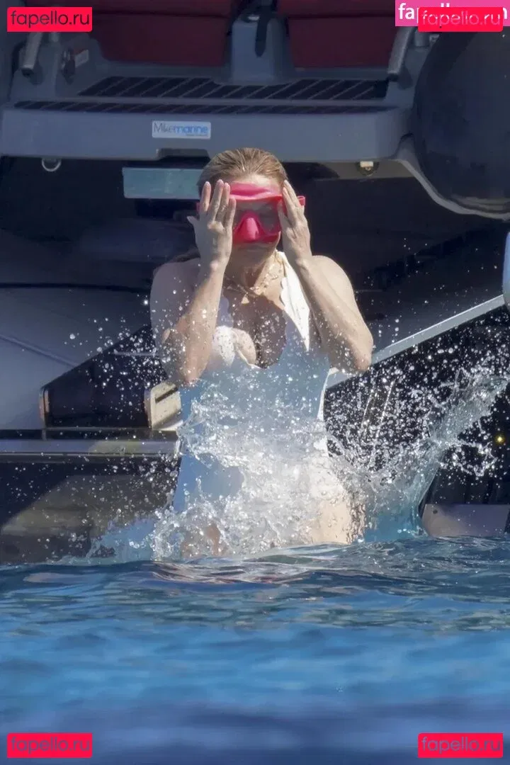 Reese Witherspoon Onlyfans Photo Gallery 