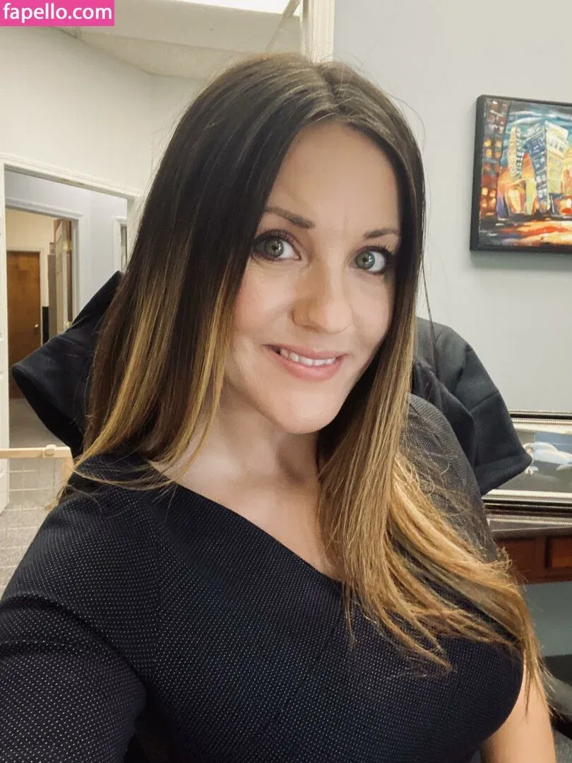 onegoodbumblebee Onlyfans Photo Gallery 