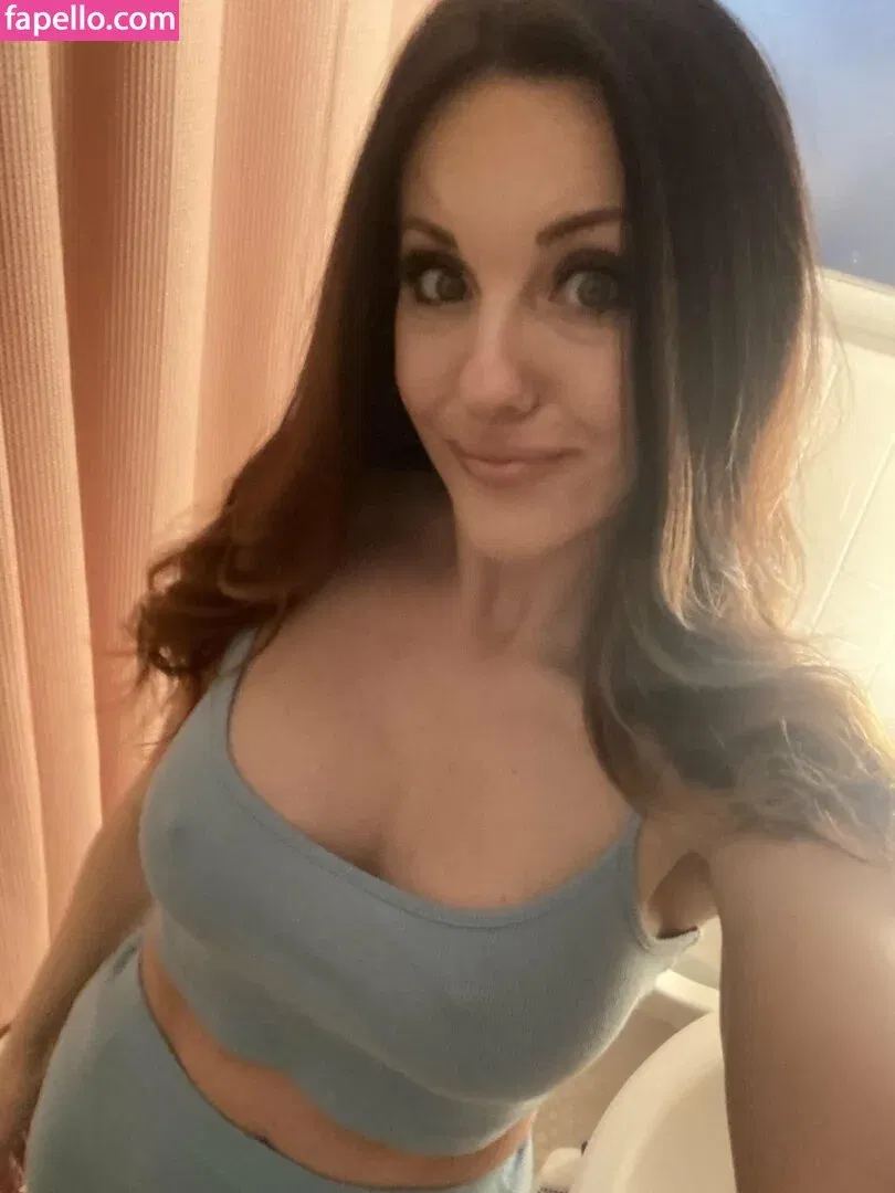 onegoodbumblebee Onlyfans Photo Gallery 