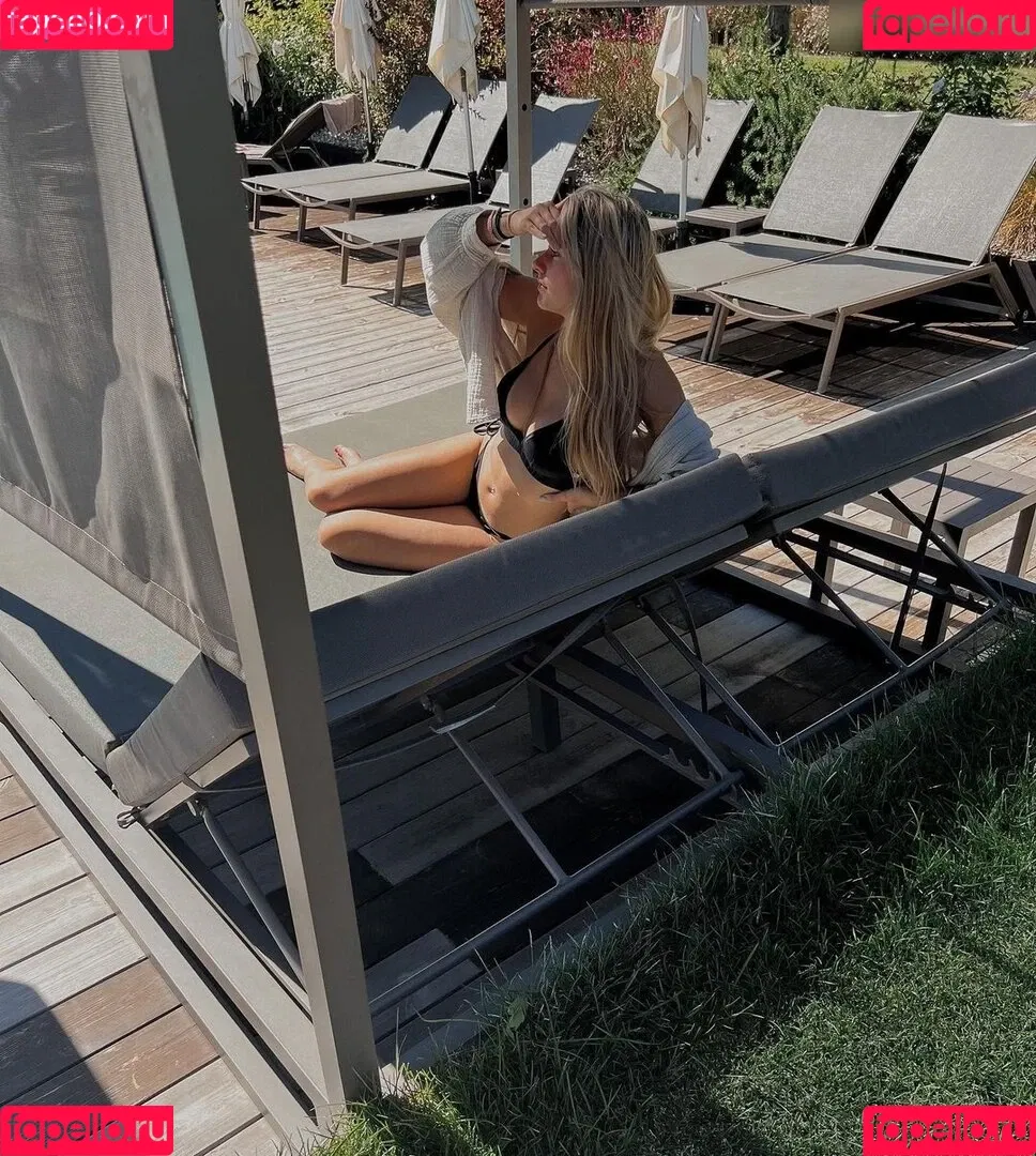 melaniehfl Onlyfans Photo Gallery 