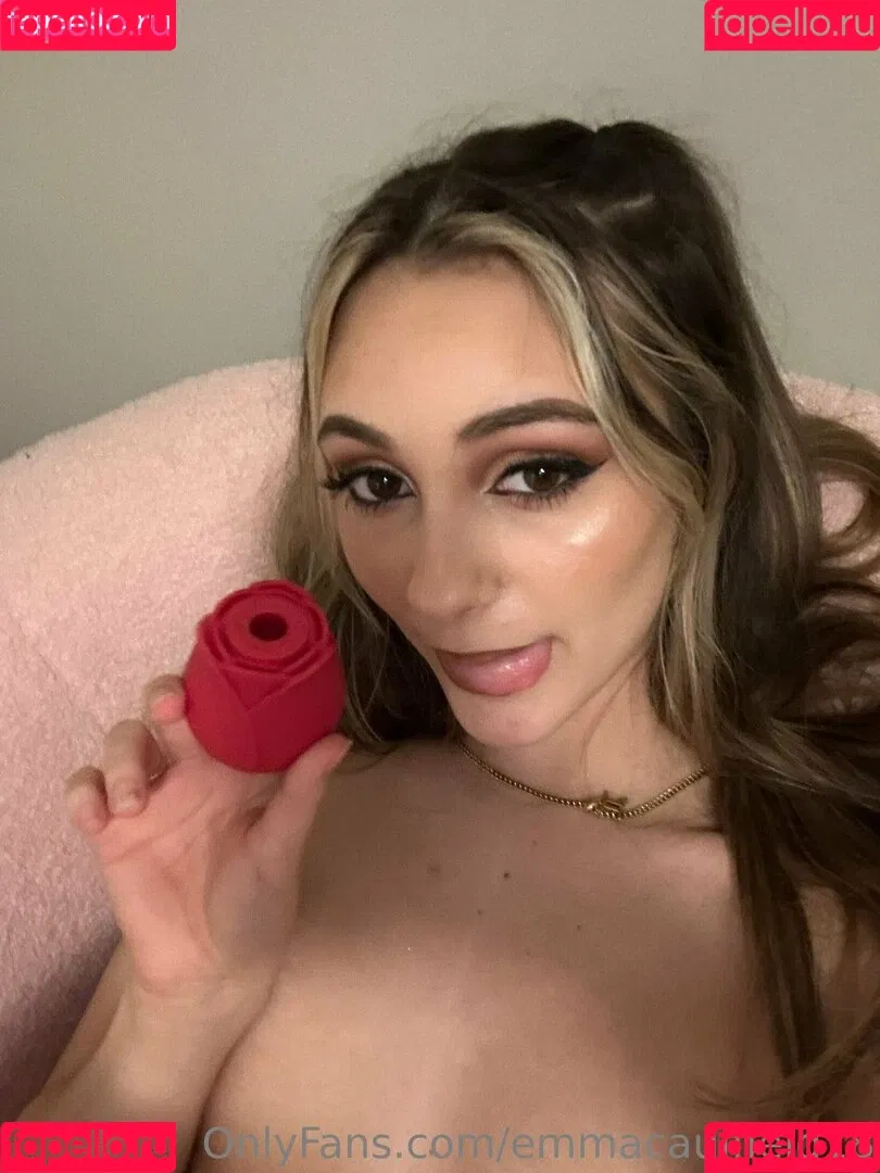 emmaswrld Onlyfans Photo Gallery 