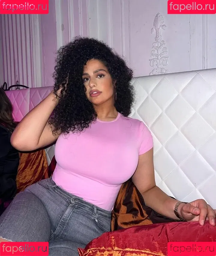 Anna-Maria Onlyfans Photo Gallery 
