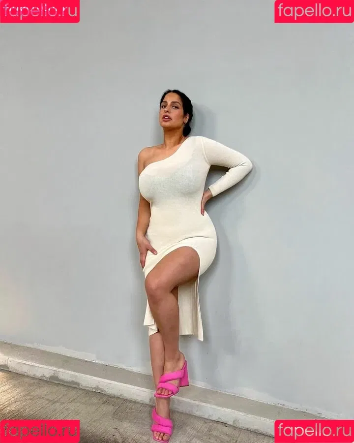 Anna-Maria Onlyfans Photo Gallery 