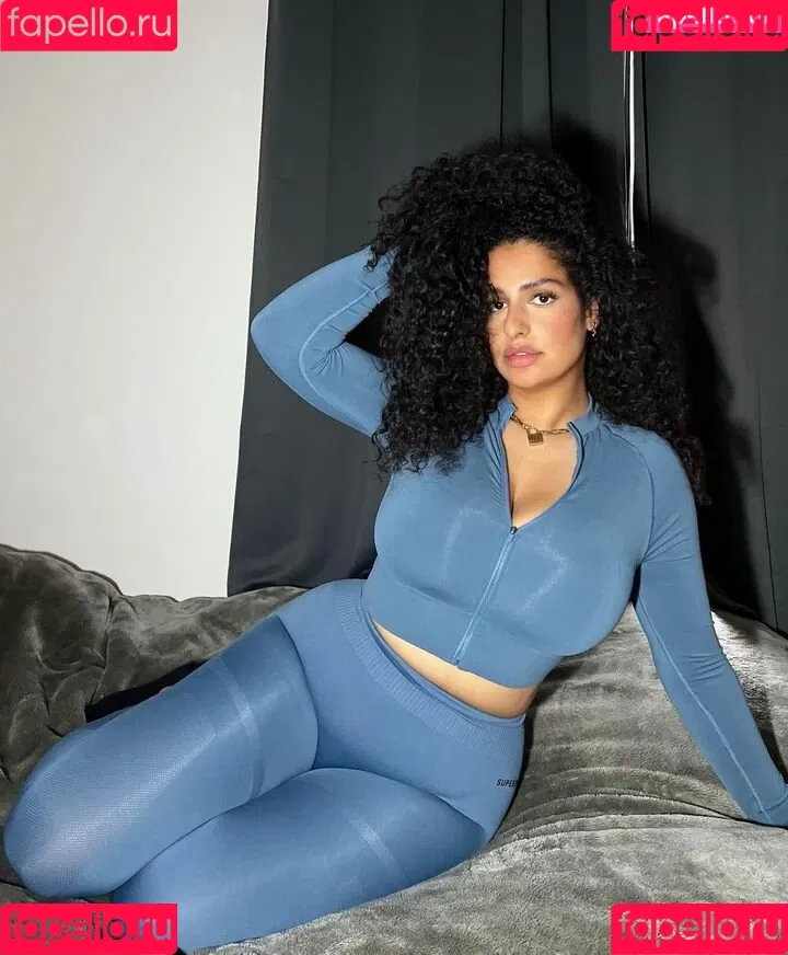 Anna-Maria Onlyfans Photo Gallery 