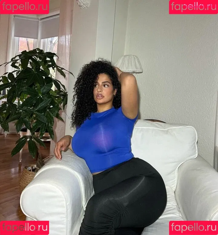 Anna-Maria Onlyfans Photo Gallery 