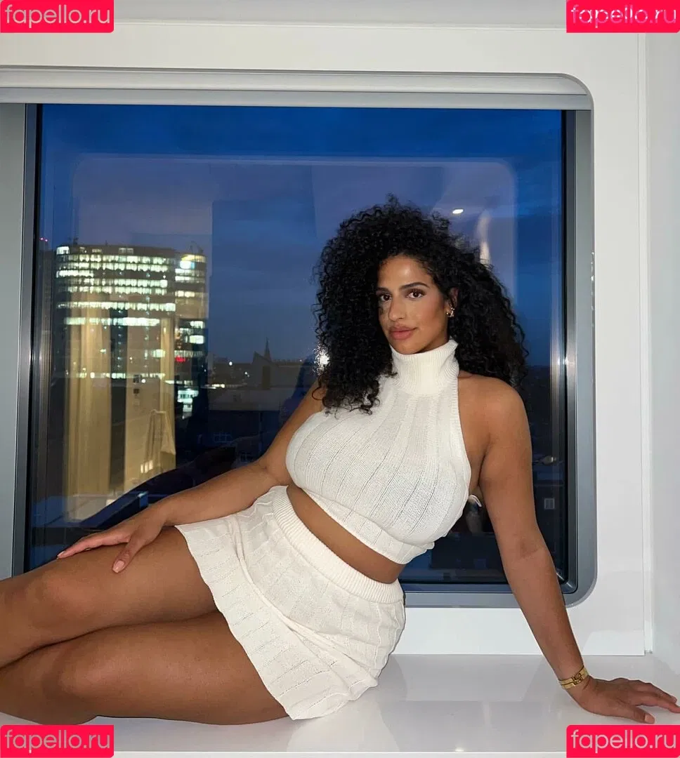 Anna-Maria Onlyfans Photo Gallery 