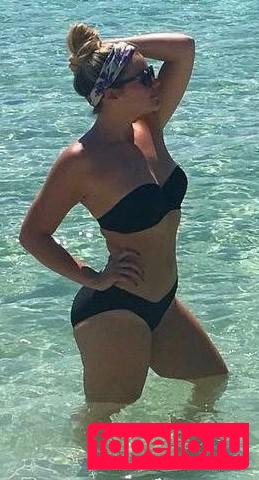 Lauren Alaina Nude Onlyfans Photo 22
