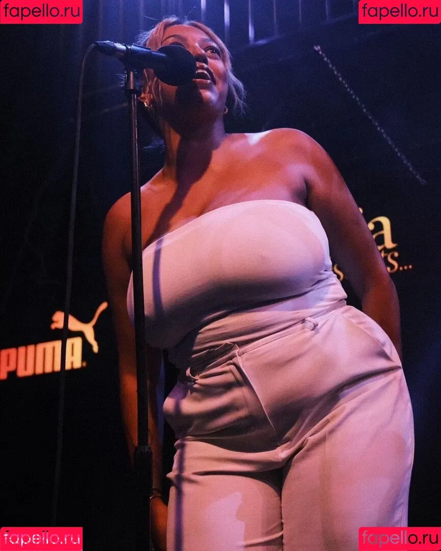 Mahalia Onlyfans Photo Gallery 