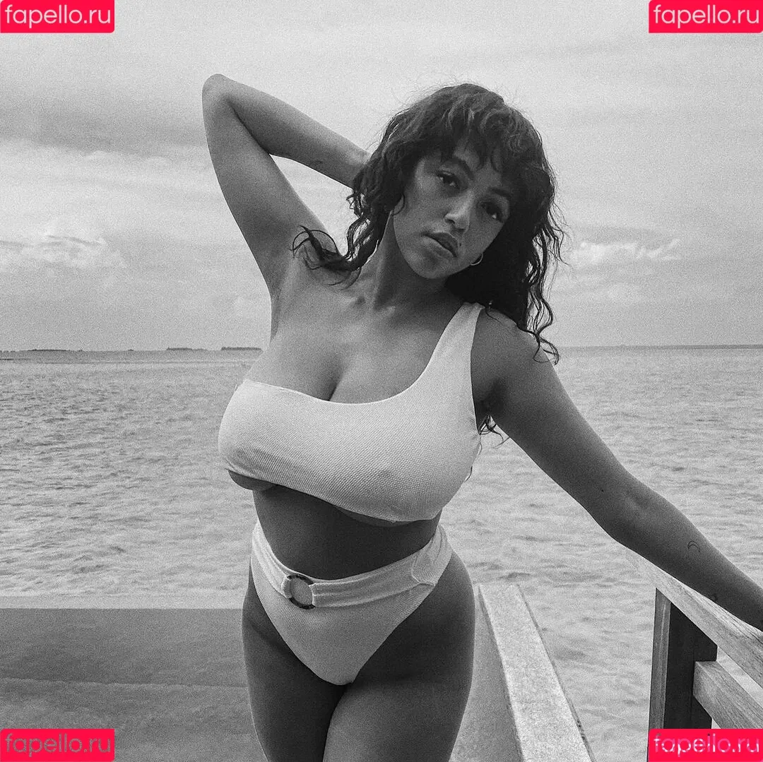 Mahalia Onlyfans Photo Gallery 