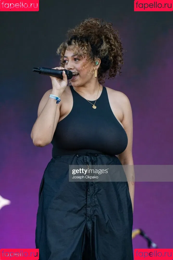 Mahalia Onlyfans Photo Gallery 