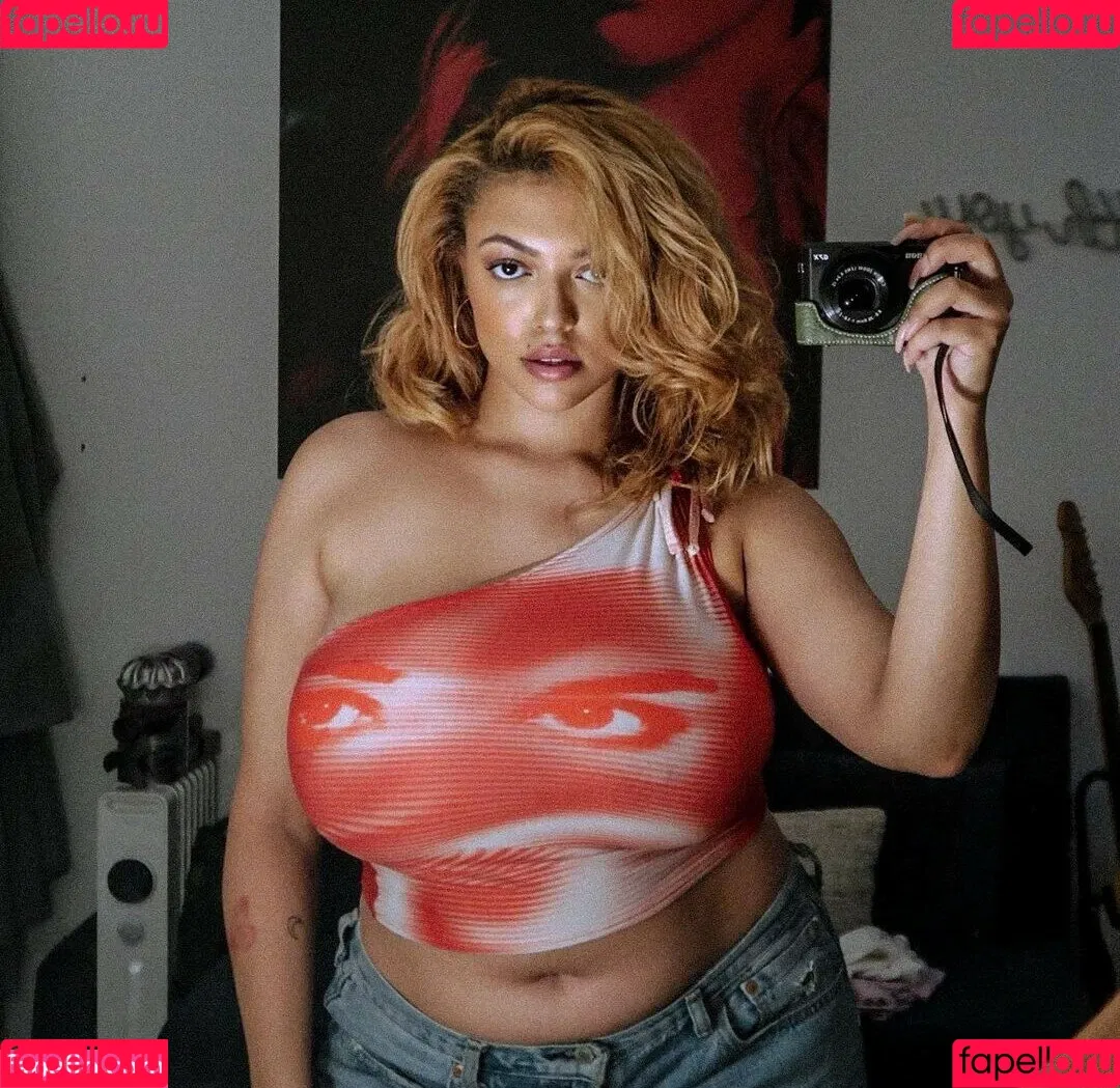 Mahalia Onlyfans Photo Gallery 