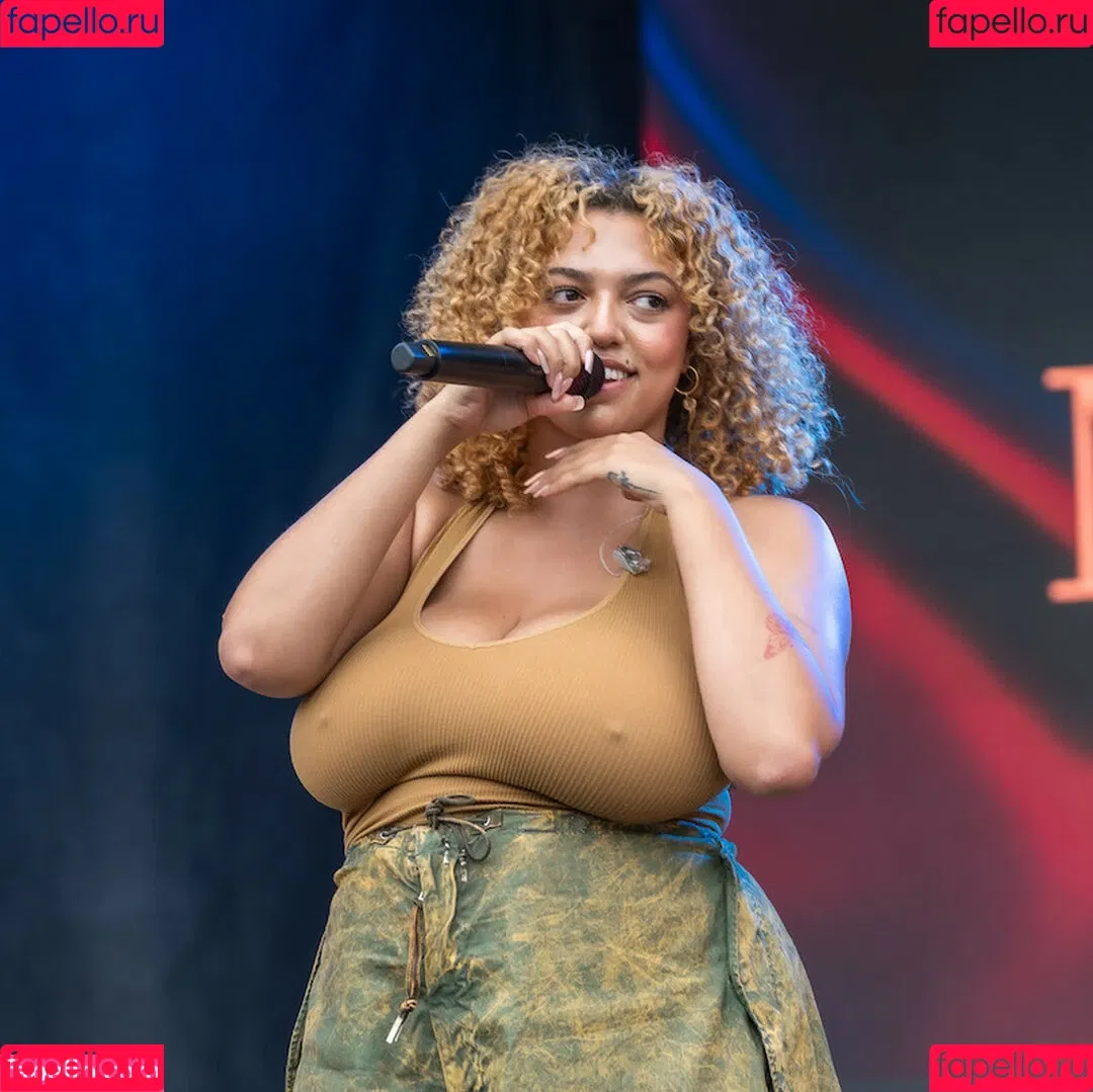 Mahalia Onlyfans Photo Gallery 