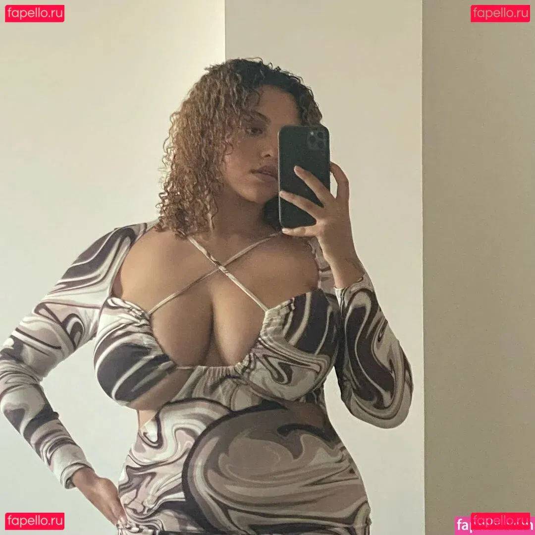 Mahalia Onlyfans Photo Gallery 