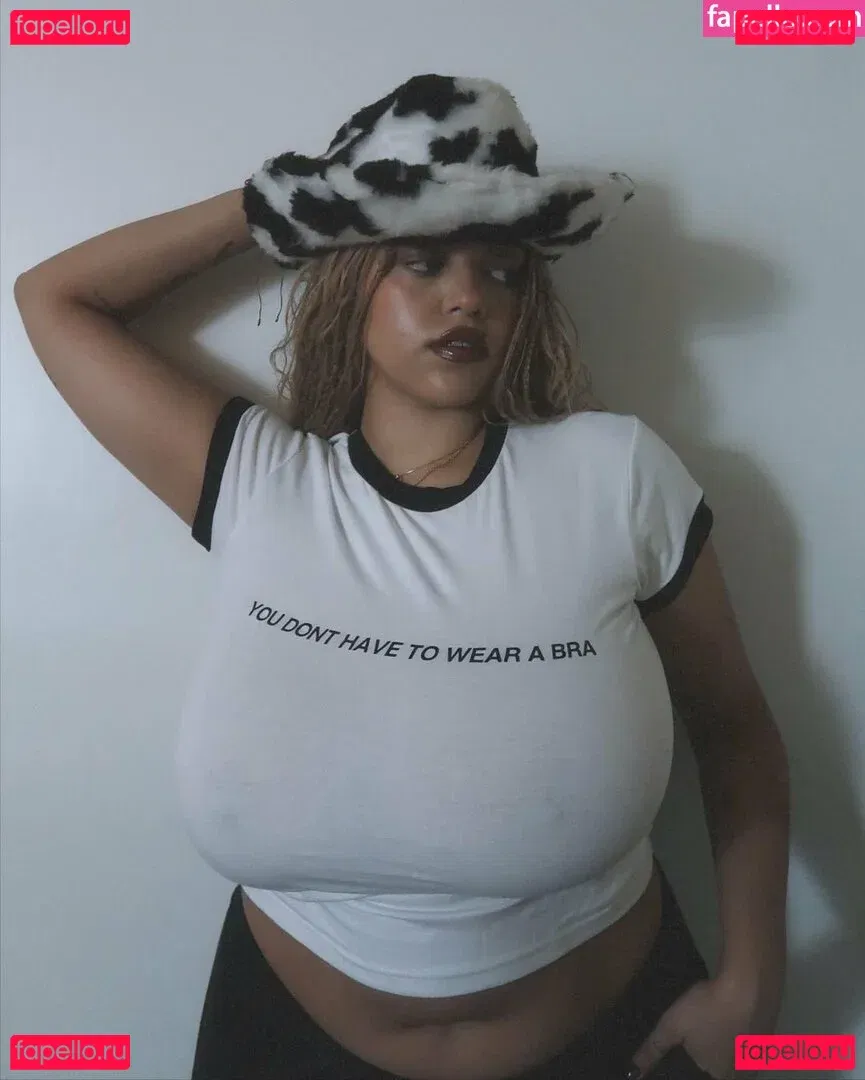 Mahalia Onlyfans Photo Gallery 