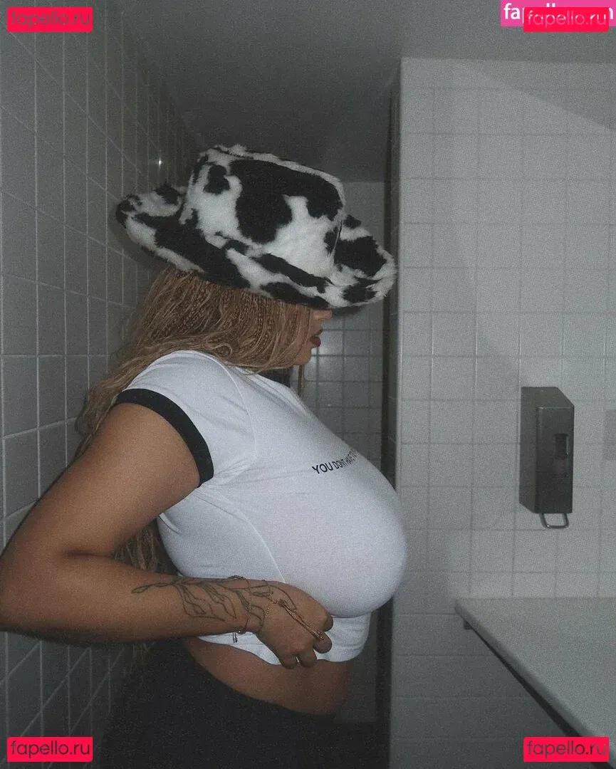 Mahalia Onlyfans Photo Gallery 