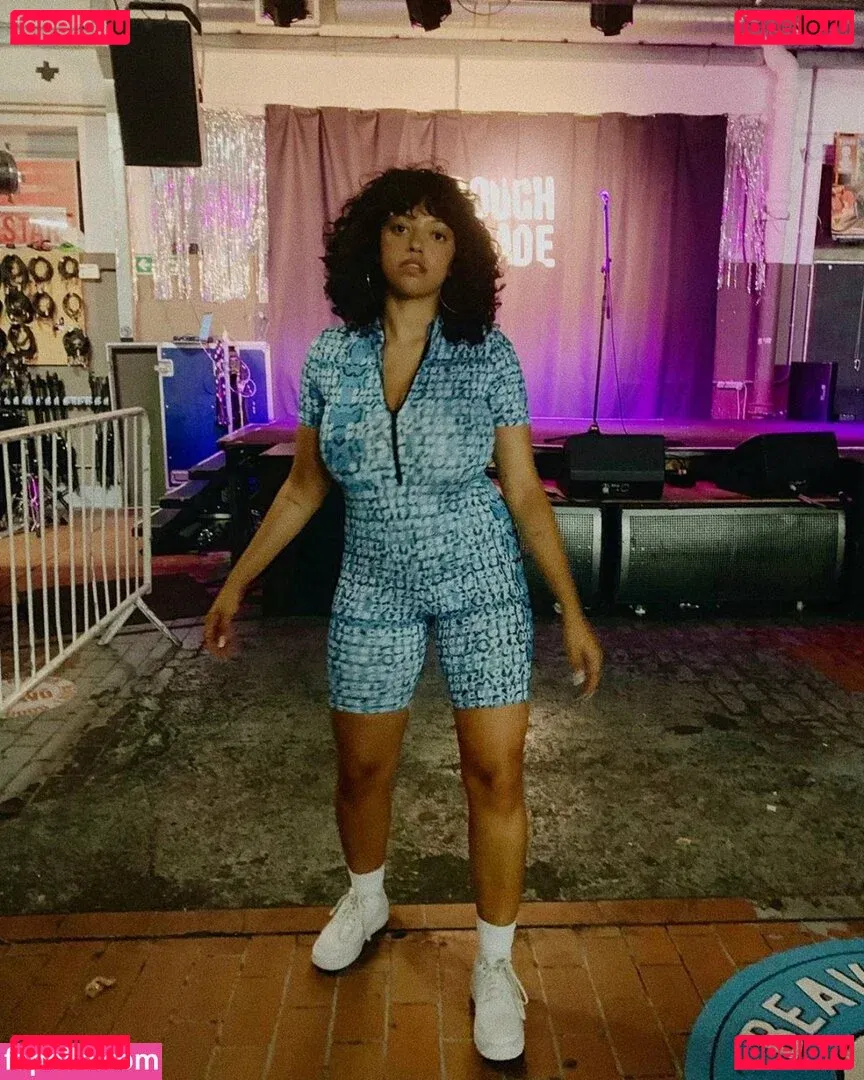 Mahalia Onlyfans Photo Gallery 