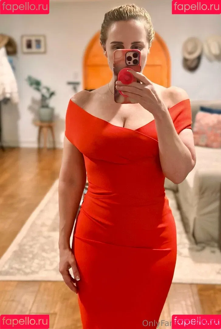 holly Onlyfans Photo Gallery 