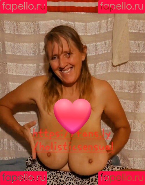 Busty Petra Onlyfans Photo Gallery 