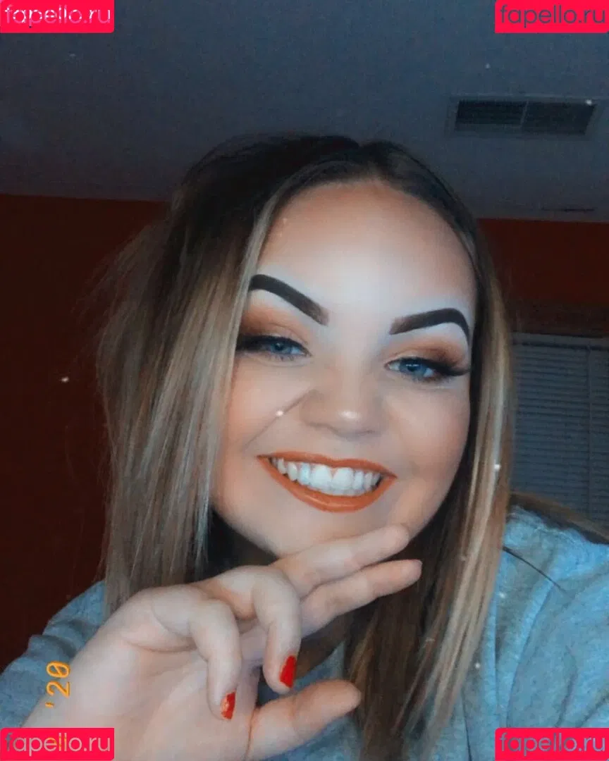Katie Ooten Onlyfans Photo Gallery 