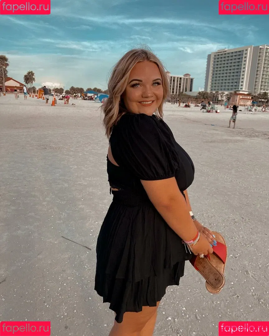 Katie Ooten Onlyfans Photo Gallery 