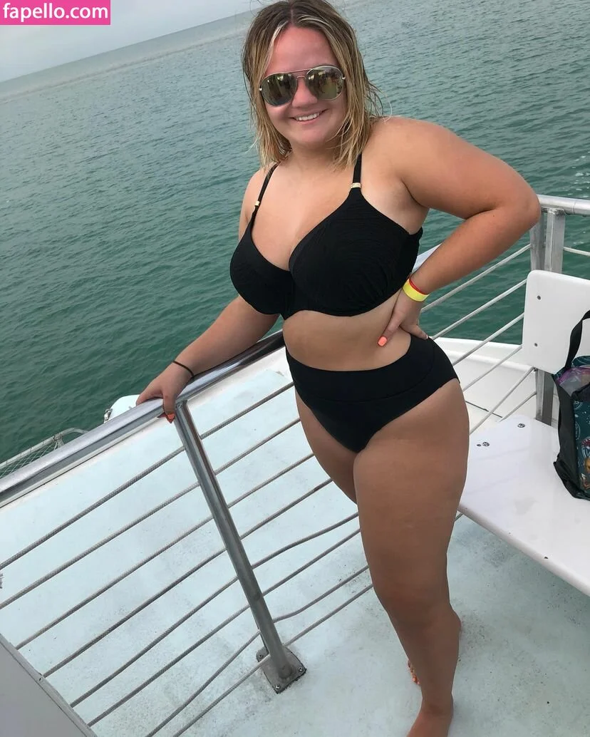 Katie Ooten Onlyfans Photo Gallery 