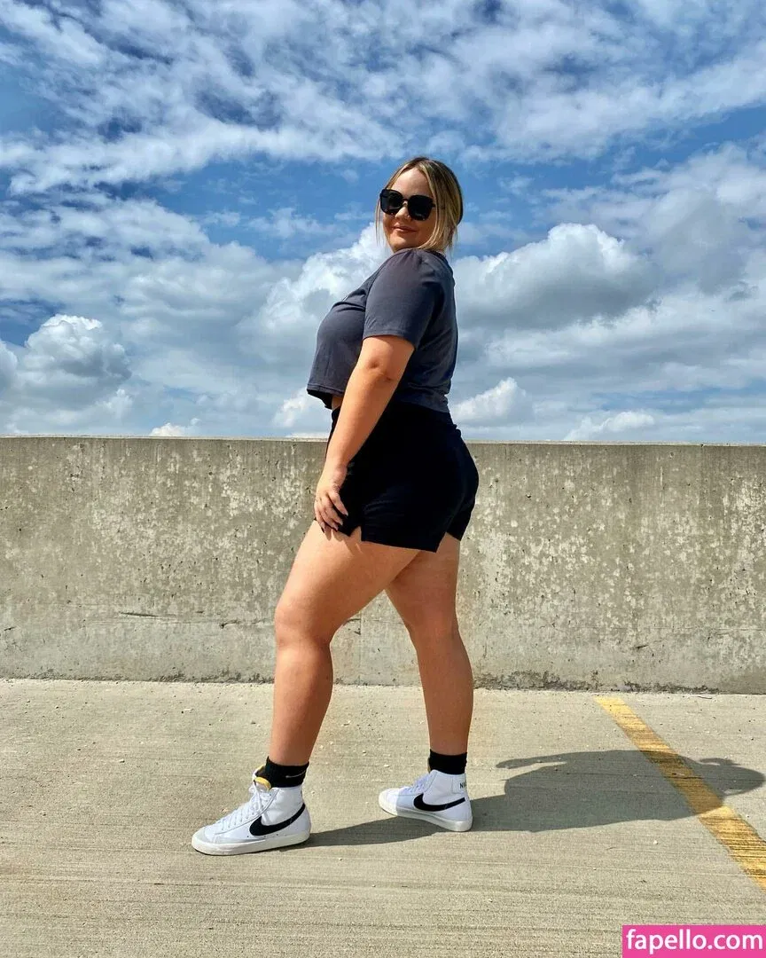 Katie Ooten Onlyfans Photo Gallery 