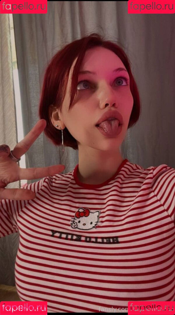 blue_eye_twinkle Onlyfans Photo Gallery 