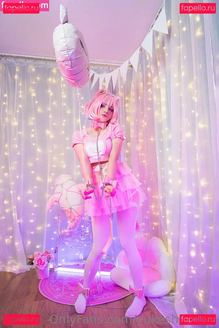 yukeshirofree Onlyfans Photo Gallery 