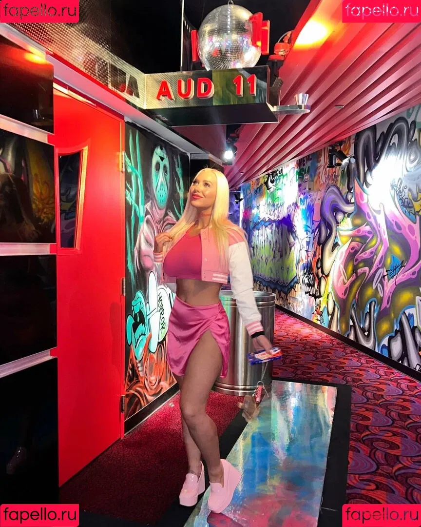 Tara Babcock Onlyfans Photo Gallery 
