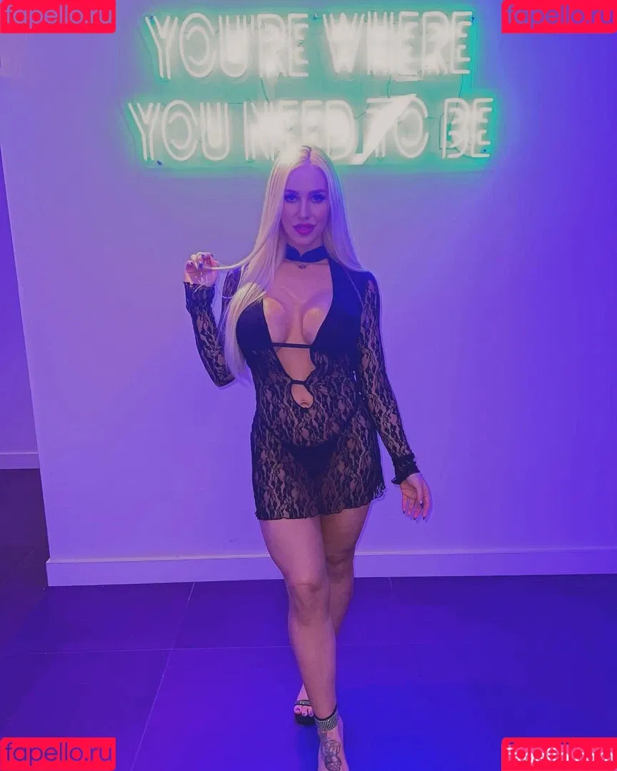 Tara Babcock Onlyfans Photo Gallery 