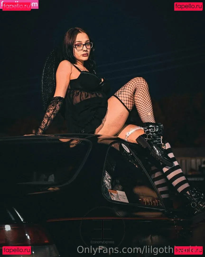 Lilgothbarbie Onlyfans Photo Gallery 
