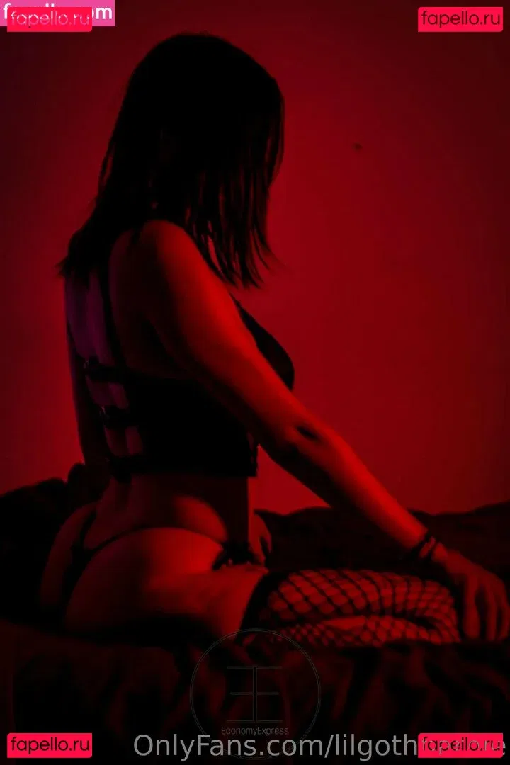 Lilgothbarbie Onlyfans Photo Gallery 