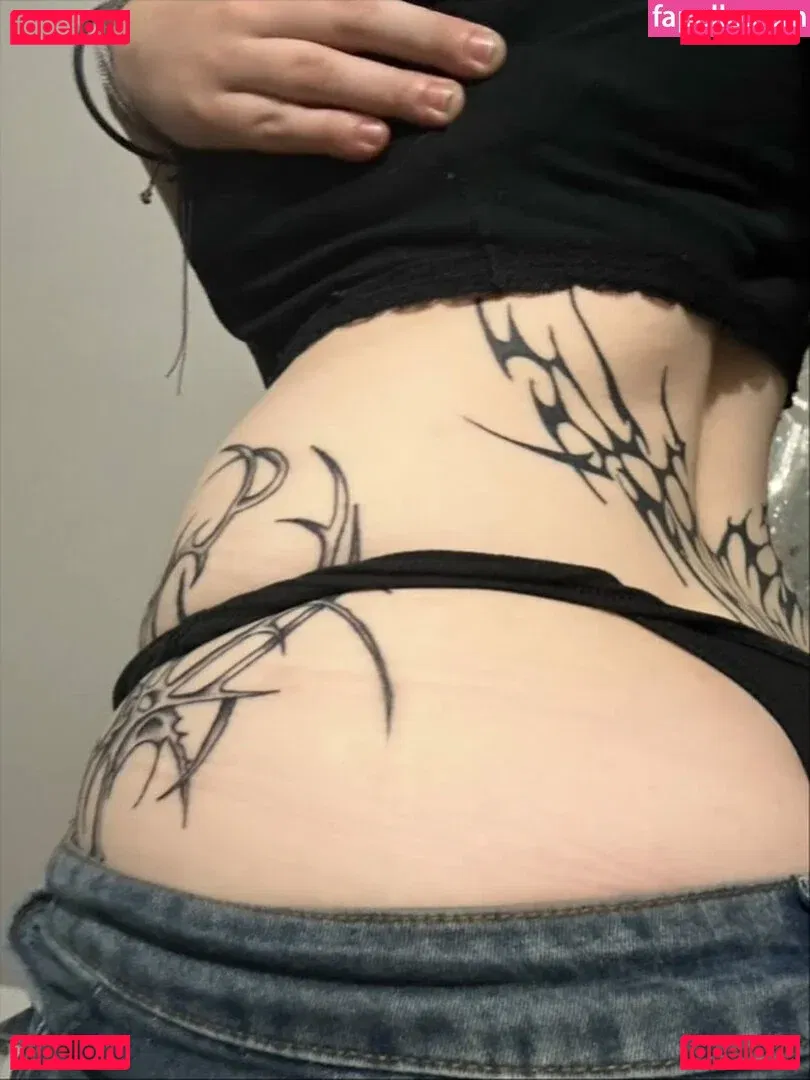 Lilgothbarbie Onlyfans Photo Gallery 