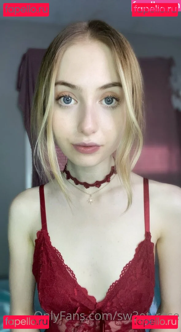 Bambi Skye / Sweet Rose Onlyfans Photo Gallery 