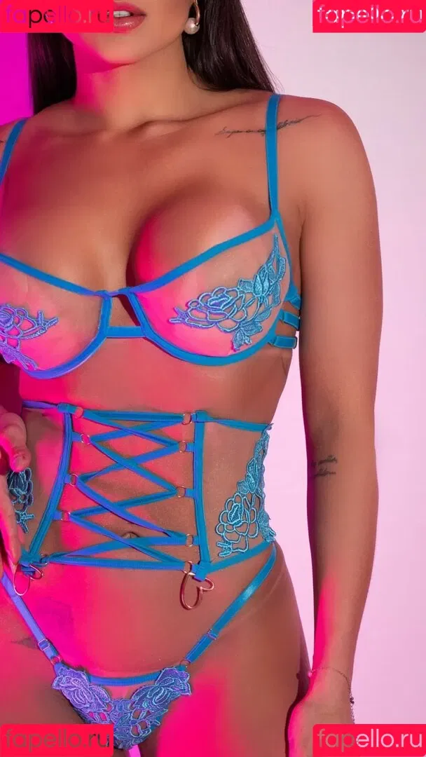 Victória Villarim Onlyfans Photo Gallery 