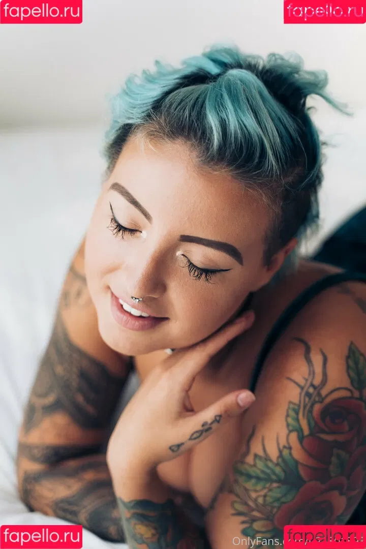 lunalynn26 Onlyfans Photo Gallery 