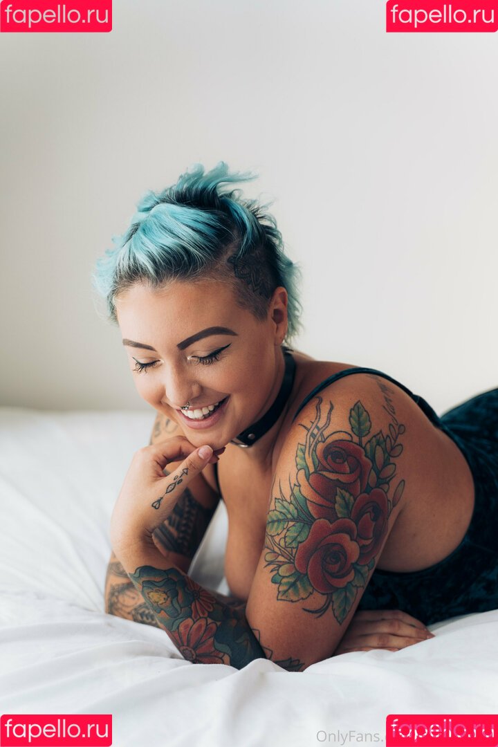 lunalynn26 Onlyfans Photo Gallery 